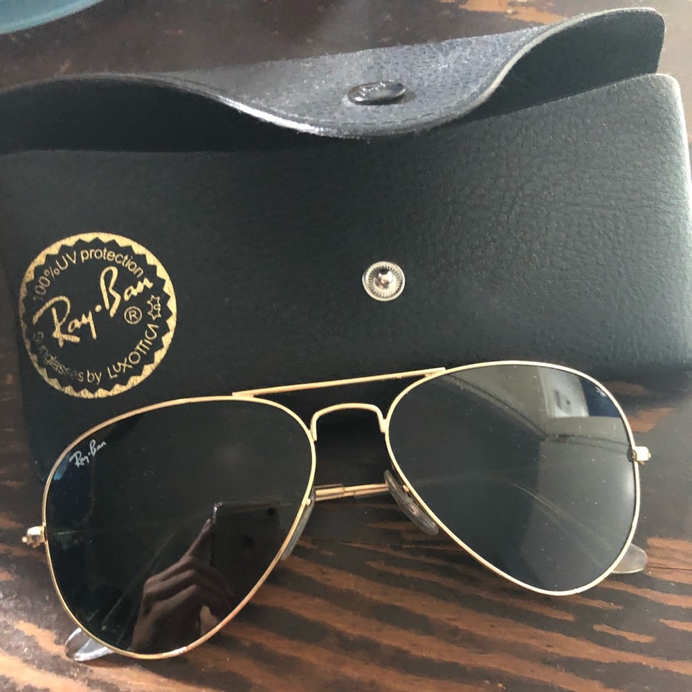 Original Classic Ray Ban Aviators *MINT CONDITION*